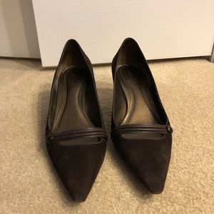 Ann Taylor Jill Kitten Heel Pumps